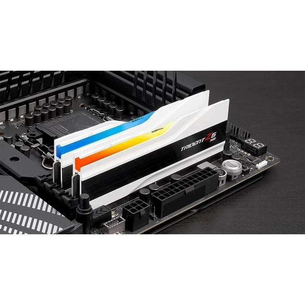 Модуль пам`ятi DDR5 2x16GB/7200 G.Skill Trident Z5 RGB White (F5-7200J3445G16GX2-TZ5RW) - зображення 5