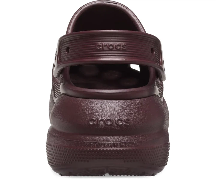 Сабо крокси шльопанці жіночі Crocs Classic Crush Clog розмір EUR 36-37, US M4 W6,23 см Dark Cherry Вишневий - изображение 3