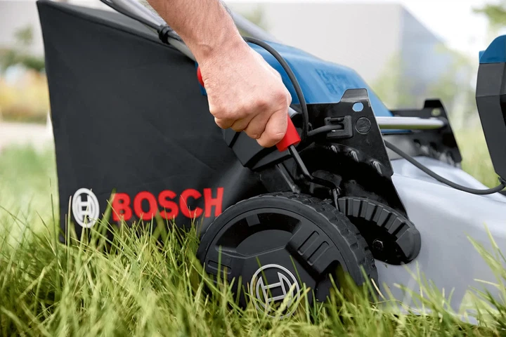 Акумуляторна газонокосарка Bosch Professional GRA 18V2-460, 18В, ширина скошування 46 см, об'єм травозбірника 60 л, висота скошува - зображення 3