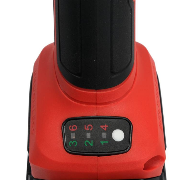 Аккумуляторная бесщеточная шлифовальная машина YATO 18V 4Ah 125 мм - изображение 4