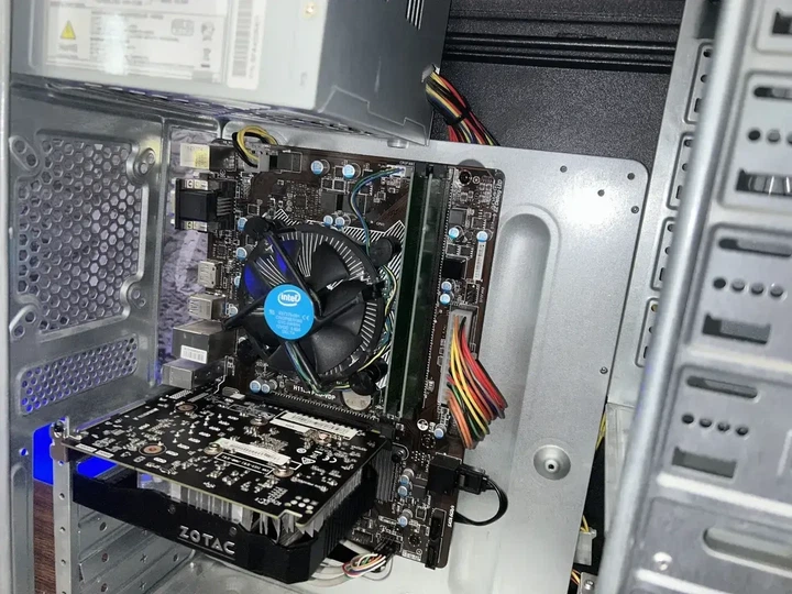 Системный блок i5-7500/8GB 1600/GTX 1650 4GB/SSD 256GB Б/У - Фото 6 Системный блок i5-7500/8GB 1600/GTX 1650 4GB/SSD 256GB Б/У - изображение 6