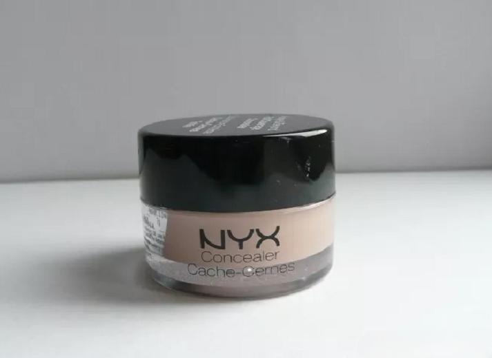 Щільний коректор для обличчя NYX Concealer Jar відтінок Fair CJ02 - зображення 3