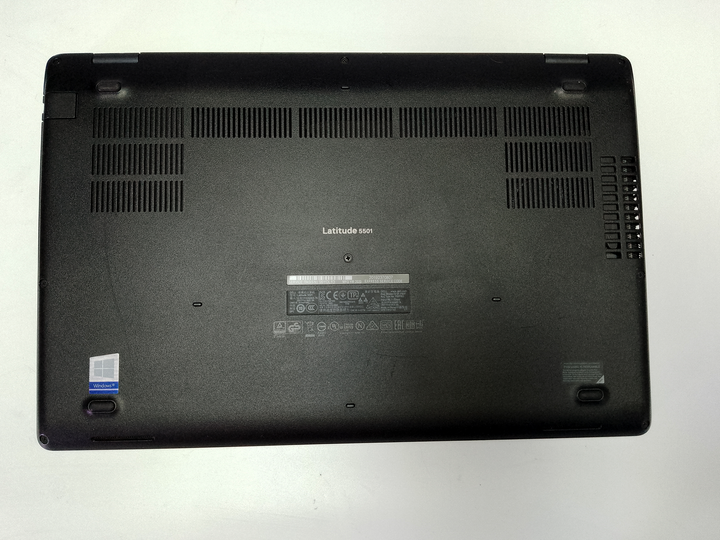 Ноутбук Dell Latitude 5501 15.6" Full HD IPS/ Intel Core i5-9400H (4 ядра, 8 потоків) / 8GB DDR4 / 256GB SSD / Intel UHD Graphics 630 /Укр гравіювання Б/В - изображение 6
