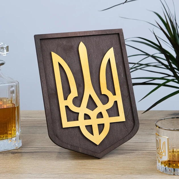 Герб Украины темный (Тризуб настенный/настольный) 27*20 см 21 Гранд Презент 21 - Фото 1 Герб Украины темный (Тризуб настенный/настольный) 27*20 см 21 Гранд Презент 21 - изображение 1