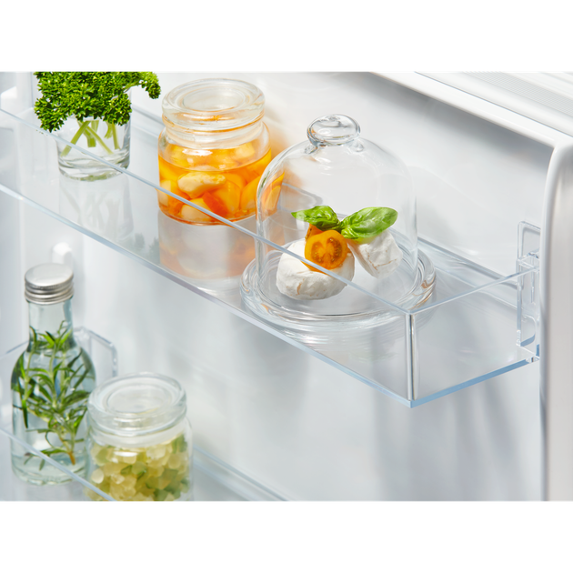 Холодильник ELECTROLUX LNA7CE18S - изображение 3