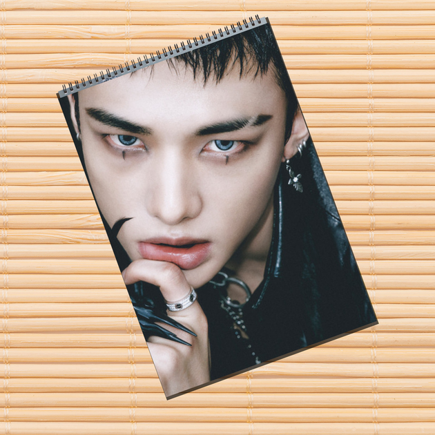 Альбом для рисования Стрей кидз Stray Kids (30300) - Фото 1 Альбом для рисования Стрей кидз Stray Kids (30300) - изображение 1