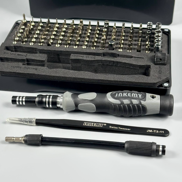 Отвертка JAKEMY JM-8176 106в1 с набором магнитных бит в кейсе - изображение 3