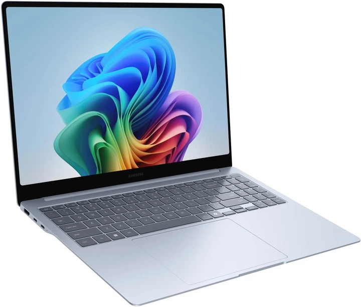 Ультрабук 14" Samsung Galaxy Book4 Edge (NP960XMA-KB1ES) Snapdragon X Elite X1E-80-100 RAM 16GB SSD 512GB Win11 (UKR) (102177175) - изображение 4