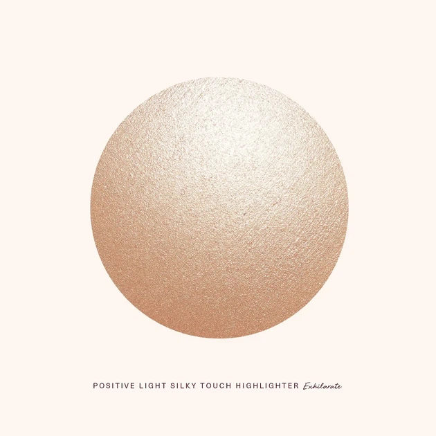 Хайлайтер Rare Beauty by Selena Gomez Positive Light Silky Touch Highlighter Exhilarate 2.8 г - зображення 5