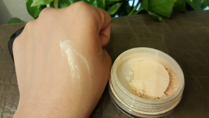 Цветная пудра для цветокоррекции кожи NYX Cosmetics Color Correcting Powder 6 г оттенок Banana (CCP03) - изображение 7