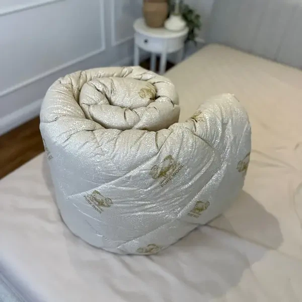 Ковдра Pure Wool Casablank 100%вовна з хлопком 200х220см бежевий (volt83) - Фото 1 Ковдра Pure Wool Casablank 100%вовна з хлопком 200х220см бежевий (volt83) - зображення 1