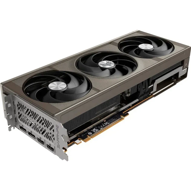 Відеокарта Sapphire Radeon RX 9070 XT NITRO+ (11348-01) - Фото 4 Відеокарта Sapphire Radeon RX 9070 XT NITRO+ (11348-01) - зображення 4