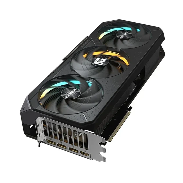 Видеокарта Gigabyte GeForce RTX 5090 GAMING (GV-N5090GAMING-32GD) - изображение 4
