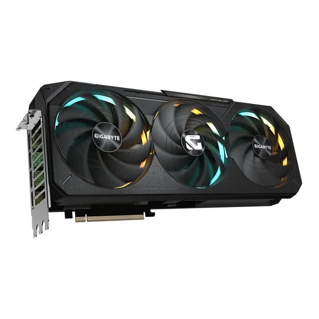 Видеокарта Gigabyte GeForce RTX 5080 GAMING (GV-N5080GAMING-16GD) - изображение 3
