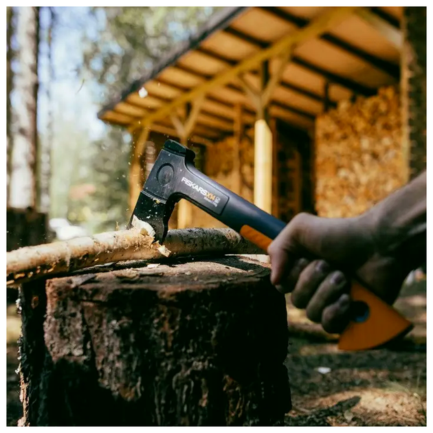 Универсальный топор 35.5 см сталь для дома 1 шт черный Fiskars LS-1507 - изображение 7
