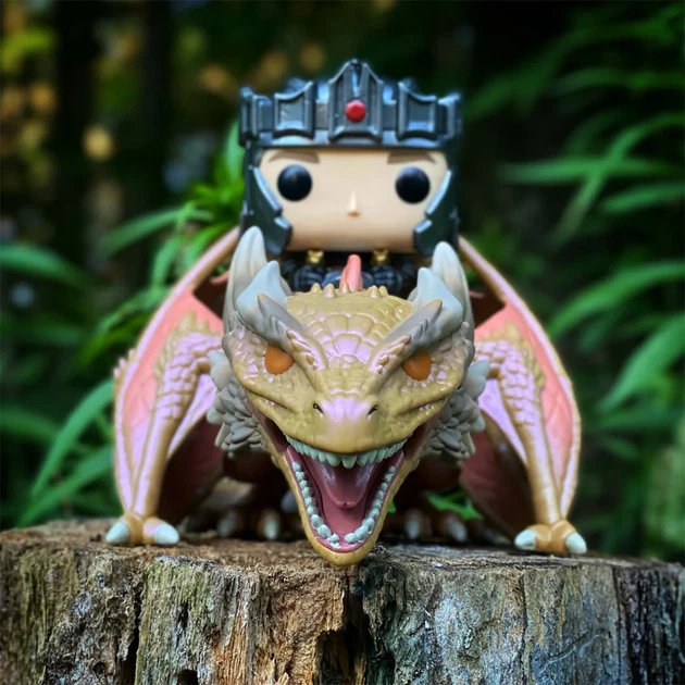 Игровая фигурка Funko POP! Rides Эйгон Таргариен и Солнечный огонь винил 14 см золотой - Фото 3 Игровая фигурка Funko POP! Rides Эйгон Таргариен и Солнечный огонь винил 14 см золотой - изображение 3