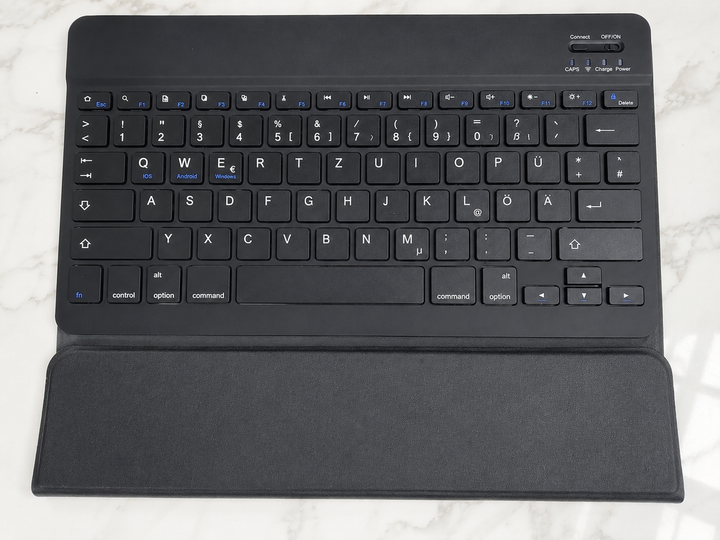 Чохол-клавіатура Bluetooth Smart Keyboard Case для Apple iPad Air 13 2024 чорний з тримачем Apple Pencil - Фото 2 Чохол-клавіатура Bluetooth Smart Keyboard Case для Apple iPad Air 13 2024 чорний з тримачем Apple Pencil - изображение 2