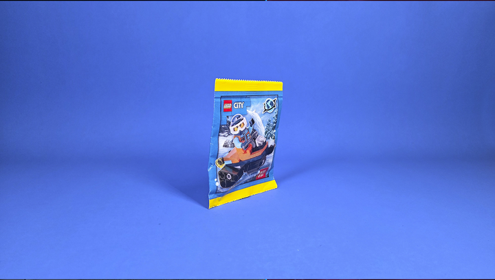 Конструктор Lego Фигурка Arctic Explorer with Snowmobile Paper Bag City 952512 cty1938 - изображение 3