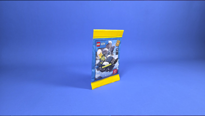 Конструктор Lego Police Officer with Snowmobile Paper Bag City L0002220 cty1967 - изображение 3