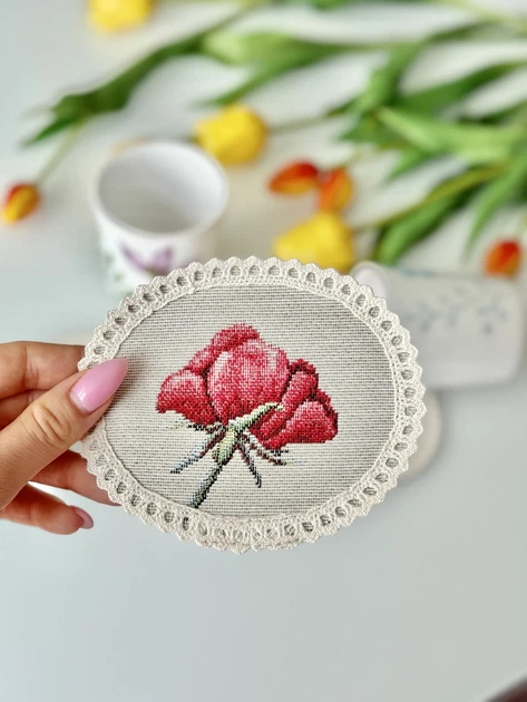 Салфетка гобеленовая MANDALAS FLOWERS-10D овальная 40% полиэстер 60% хлопок Ø10 см красная - изображение 3
