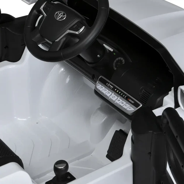 Детский электромобиль джип BAMBI Toyota Land Cruiser M 5101EBLR-1 белый, экокожа, EVA, MP3, Bluetooth, FM - Фото 7 Детский электромобиль джип BAMBI Toyota Land Cruiser M 5101EBLR-1 белый, экокожа, EVA, MP3, Bluetooth, FM - изображение 7