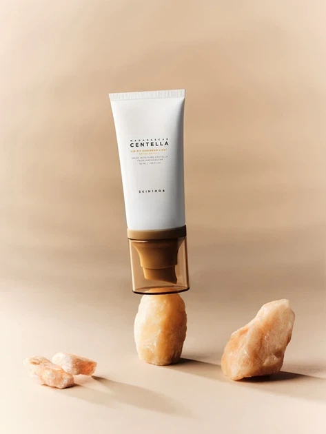 Сонцезахисний крем для обличчя SKIN1004 Madagascar Centella Air-Fit Suncream Light SPF30 PA++++, 50 мл — мінеральний сонцезахисний - зображення 3