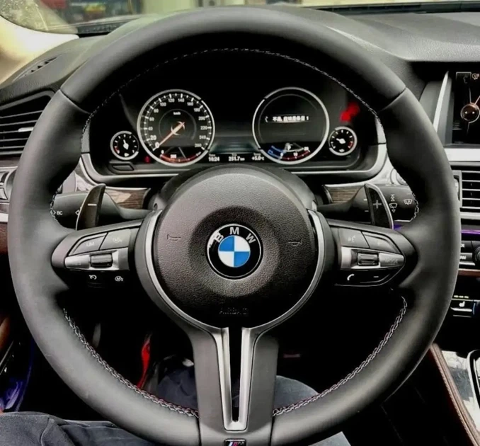 Кожаный M-руль с подогревом в стиле M3 для BMW F-серии — BMW F20 F21 F23 F30 F31 F32 F33 F36 X3 F25 X5 F15 F01 F02 F06 F07 F10 F11 F12 F13 - изображение 10