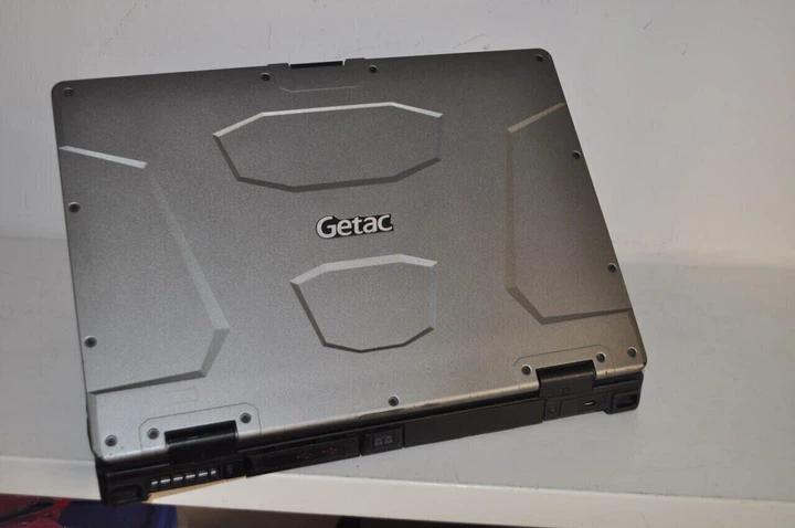 Полузащищенный ноутбук Getac S410 G2 / 14" (1366x768) TN Touch / Intel Core i5-8250U (4 (8) ядра по 1.6 - 3.4 GHz) / 8 GB DDR4 / 128 GB SSD / Intel UHD Graphics 620 / LTE / Windows 11 Pro б/у + Подарок Беспроводная мышка + Флеш память USB 32 GB - Фото 9 Полузащищенный ноутбук Getac S410 G2 / 14" (1366x768) TN Touch / Intel Core i5-8250U (4 (8) ядра по 1.6 - 3.4 GHz) / 8 GB DDR4 / 128 GB SSD / Intel UHD Graphics 620 / LTE / Windows 11 Pro б/у + Подарок Беспроводная мышка + Флеш память USB 32 GB - изображение 9