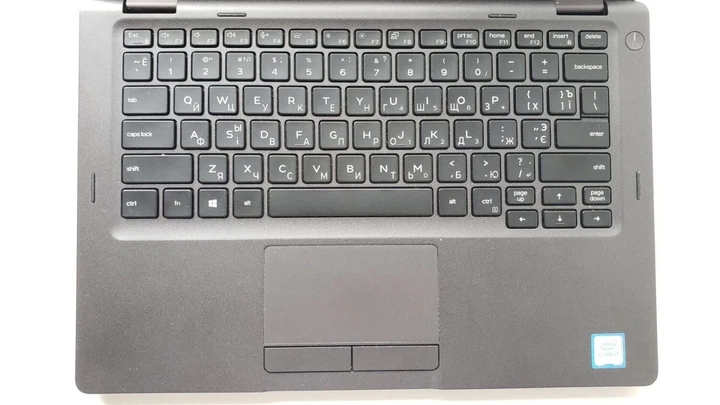 Ноутбук-трансформер Dell Latitude 5300 2-in-1 / 13.3" (1920x1080) IPS Touch / Intel Core i7-8665U (4 (8) ядра по 1.9 - 4.8 GHz) / 8 GB DDR4 / 256 GB SSD / Intel UHD Graphics / WebCam б/у - Фото 3 Ноутбук-трансформер Dell Latitude 5300 2-in-1 / 13.3" (1920x1080) IPS Touch / Intel Core i7-8665U (4 (8) ядра по 1.9 - 4.8 GHz) / 8 GB DDR4 / 256 GB SSD / Intel UHD Graphics / WebCam б/у - изображение 3