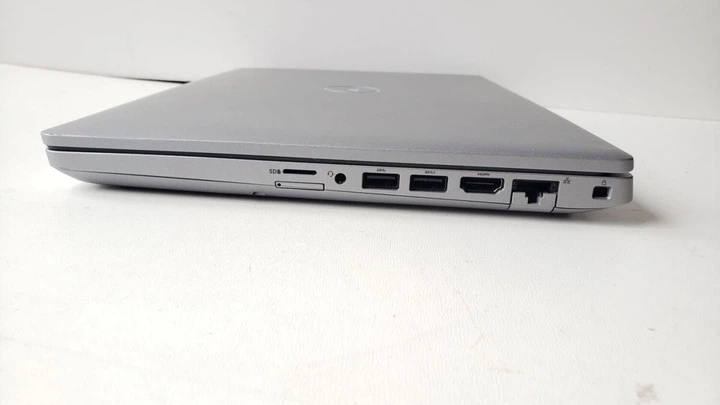 Ультрабук Б-клас Dell Latitude 5411 / 14" (1920x1080) IPS / Intel Core i5-10400H (4 (8) ядра по 2.6 - 4.6 GHz) / 16 GB DDR4 / 256 GB SSD / Intel UHD Graphics / WebCam б/в - Фото 6 Ультрабук Б-клас Dell Latitude 5411 / 14" (1920x1080) IPS / Intel Core i5-10400H (4 (8) ядра по 2.6 - 4.6 GHz) / 16 GB DDR4 / 256 GB SSD / Intel UHD Graphics / WebCam б/в - зображення 6