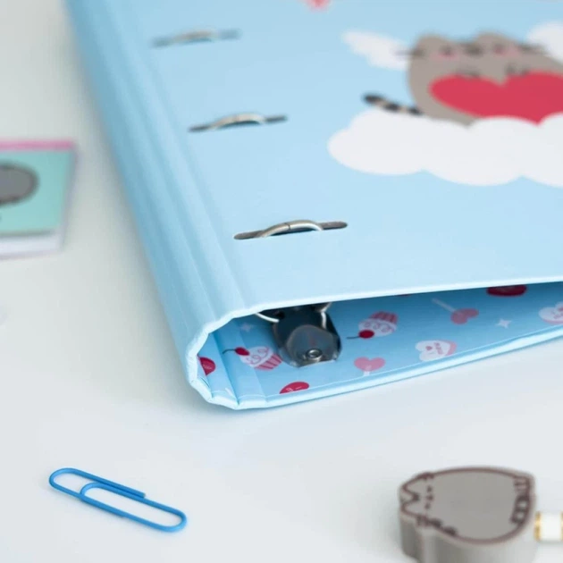 Папка-реєстратор Pusheen Purrfect Love A4 з картками 4 кільця (CBK0139) - Фото 5 Папка-реєстратор Pusheen Purrfect Love A4 з картками 4 кільця (CBK0139) - зображення 5