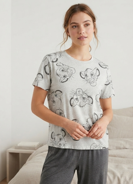 Жіноча піжамна футболка primark з принтом "король лев", розмір xl, молочний - Фото 1 Жіноча піжамна футболка primark з принтом "король лев", розмір xl, молочний - изображение 1