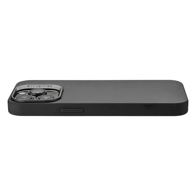 Чехол Cellularline Sensation Plus для iPhone 15 Pro Black (SENSPLUSIPH15PROK) - Фото 2 Чехол Cellularline Sensation Plus для iPhone 15 Pro Black (SENSPLUSIPH15PROK) - изображение 2