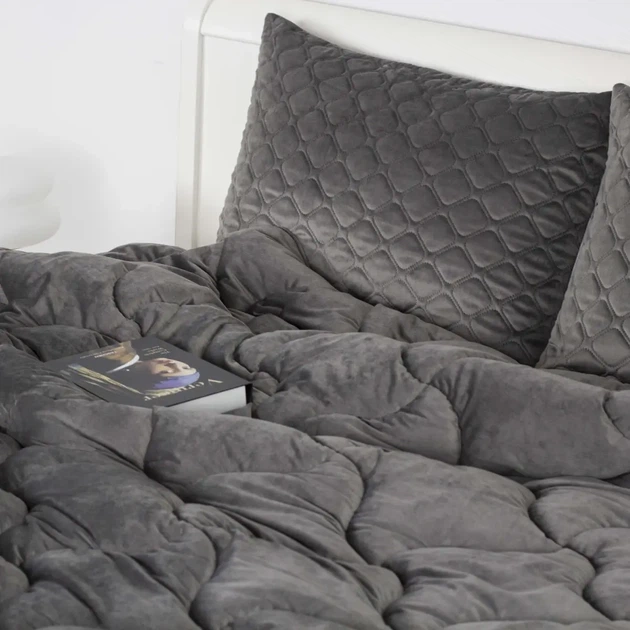 Ковдра ТЕП "VELOUR" Темно-сіра (350 г/м²), 180x210 двоспальна - Фото 6 Ковдра ТЕП "VELOUR" Темно-сіра (350 г/м²), 180x210 двоспальна - изображение 6
