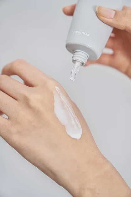 Крем для обличчя CELIMAX Dual Barrier Skin Wearable Cream 50 мл — відновлюючий крем з керамідами для зміцнення захисного бар'єр - изображение 2