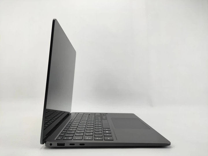 Сенсорний ноутбук 13.8" Microsoft Surface Laptop 7 Snapdragon X Elite X1E-80-100 RAM 16GB SSD 512GB 20год батарея Win11 Алюмінієвий корпус (UKR) (102203179) - Уцінка - Фото 11 Сенсорний ноутбук 13.8" Microsoft Surface Laptop 7 Snapdragon X Elite X1E-80-100 RAM 16GB SSD 512GB 20год батарея Win11 Алюмінієвий корпус (UKR) (102203179) - Уцінка - зображення 11