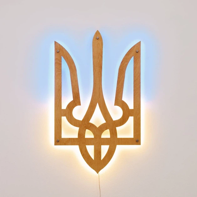 Настенное декоративное панно Герб Украины (Трезубец) с LED-подсветкой деревянный, голд, 36×60 см, сине-жёлтый свет - Фото 2 Настенное декоративное панно Герб Украины (Трезубец) с LED-подсветкой деревянный, голд, 36×60 см, сине-жёлтый свет - изображение 2