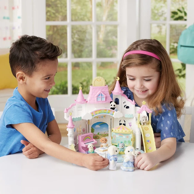 Ігровий набір Sylvanian Families Дитячий садок 5743 (5743) - Фото 4 Ігровий набір Sylvanian Families Дитячий садок 5743 (5743) - зображення 4