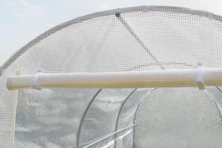 Теплиця садова 10 м² 4×2.5×2 м армована плівка UV-4 оцинкований каркас Біла (1560) - Фото 5 Теплиця садова 10 м² 4×2.5×2 м армована плівка UV-4 оцинкований каркас Біла (1560) - изображение 5