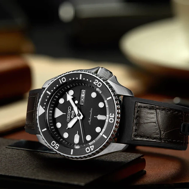 Мужские часы Seiko 5 Sports SRPD55K2 - изображение 3