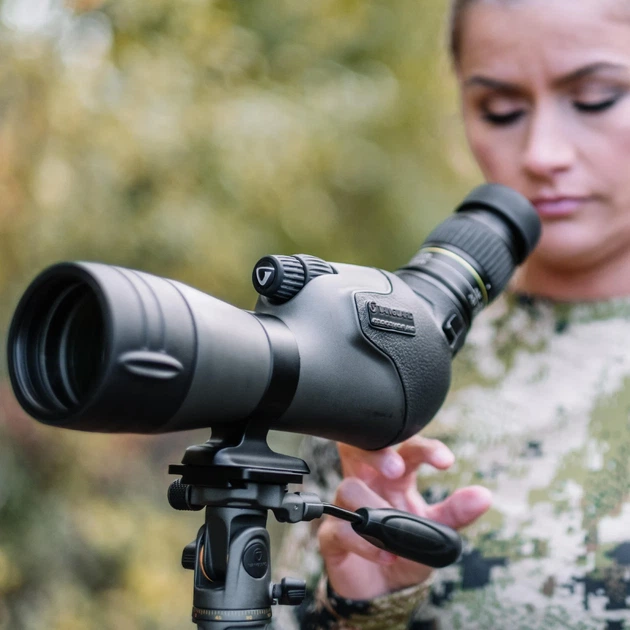Подзорная труба Vanguard Endeavor HD 65A 15-45x65 мм Влагозащищенная Магниевый корпус 1,59 кг - изображение 19