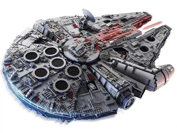 Конструктор Star Wars Сокол тысячелетия, 7541 деталей - Фото 3 Конструктор Star Wars Сокол тысячелетия, 7541 деталей - изображение 3