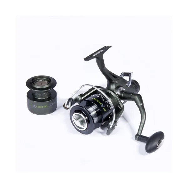 Катушка безінерційна Salmo DIAMOND CARP 5 з бейтранером карбопласт чорна - Фото 1 Катушка безінерційна Salmo DIAMOND CARP 5 з бейтранером карбопласт чорна - зображення 1