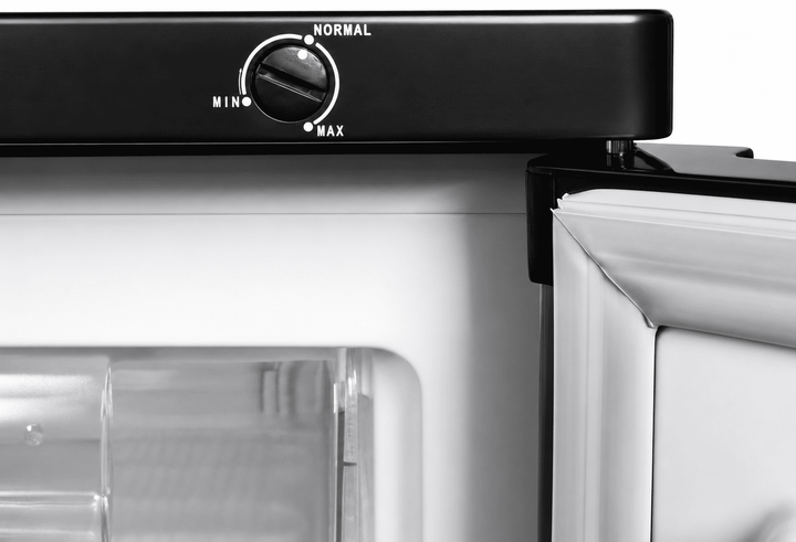Морозильна камера вертикальна Liberton LVF 85-90SH - зображення 5