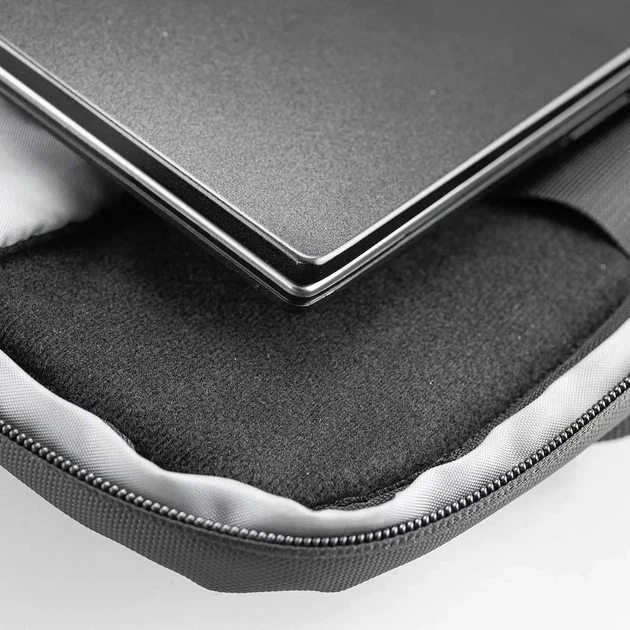 Рюкзак для ноутбука 17" COUGAR Vanguard Black - зображення 11