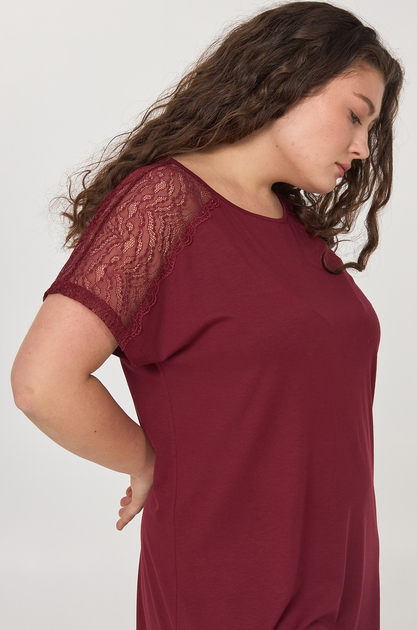 Ночная рубашка женская из модала Ellen Meryl LDM 120/21/02 бордовая с кружевом короткий рукав M - Фото 2 Ночная рубашка женская из модала Ellen Meryl LDM 120/21/02 бордовая с кружевом короткий рукав M - изображение 2