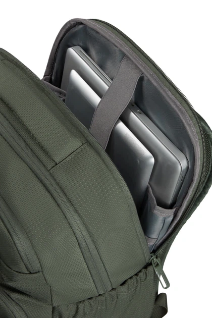 Рюкзак 15,6" American Tourister URBAN GROOVE DARK KHAKI 47x31x24 24G*C1077 - Фото 12 Рюкзак 15,6" American Tourister URBAN GROOVE DARK KHAKI 47x31x24 24G*C1077 - изображение 12