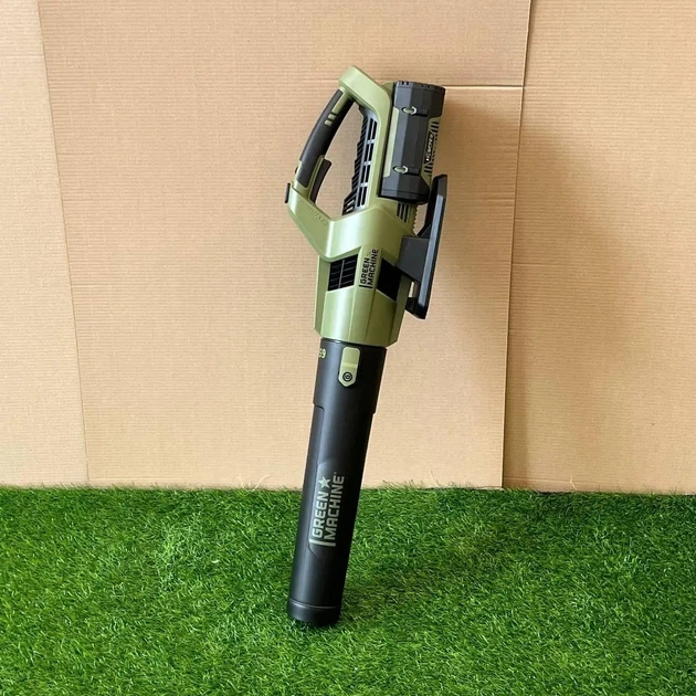 Акумуляторна повітродувка Green Machine GMLB6200 (62V) - изображение 3