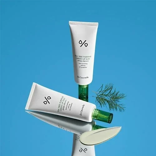Сонцезахисний крем для обличчя DR.CEURACLE Tea Tree Purifine Green Up Sun SPF50+ PA++++ 50 мл — заспокоюючий сонцезахисний крем ві - изображение 3