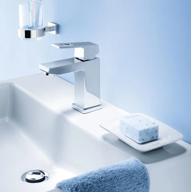 Grohe Eurocube Смеситель для раковины M-размера, хром (23446000) - Фото 2 Grohe Eurocube Смеситель для раковины M-размера, хром (23446000) - изображение 2